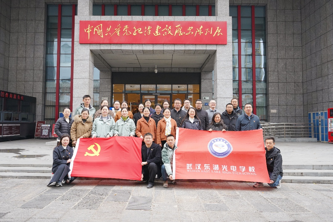 1765847575136143.jpg e7ade2f3bb74972ec36b3d9beb86924.jpg