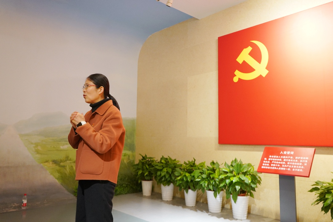 1765848180799792.jpg a34527852e5fa272640a72b21c8e306.jpg