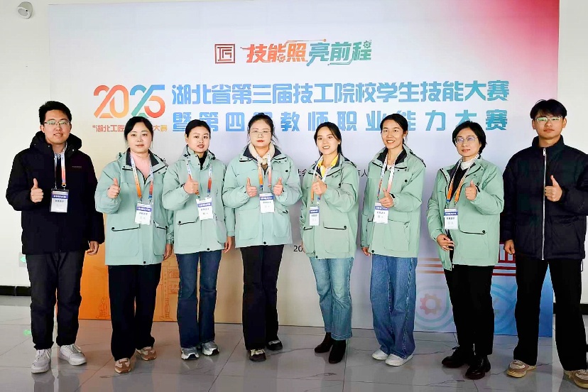 1765175553613929.jpg 68df1831a53fb38b03de8379bcd3901_副本.jpg