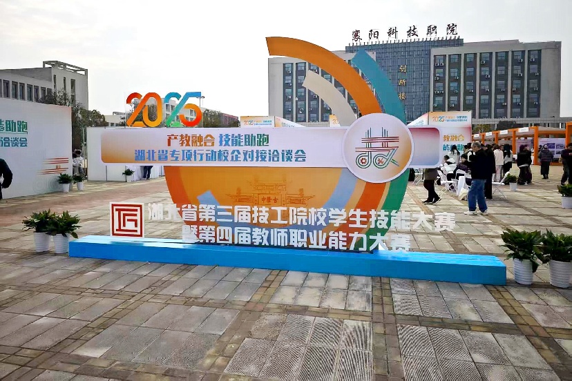 1765175791651460.jpg 0556068e2106100347b9e24ece5c94a_副本.jpg