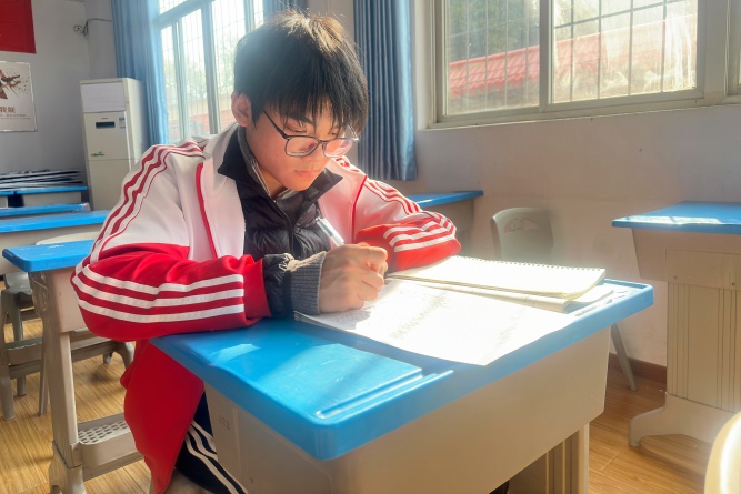 1765350683802890.jpg c3f885b812331b6d36601c1bc6deee0_副本.jpg